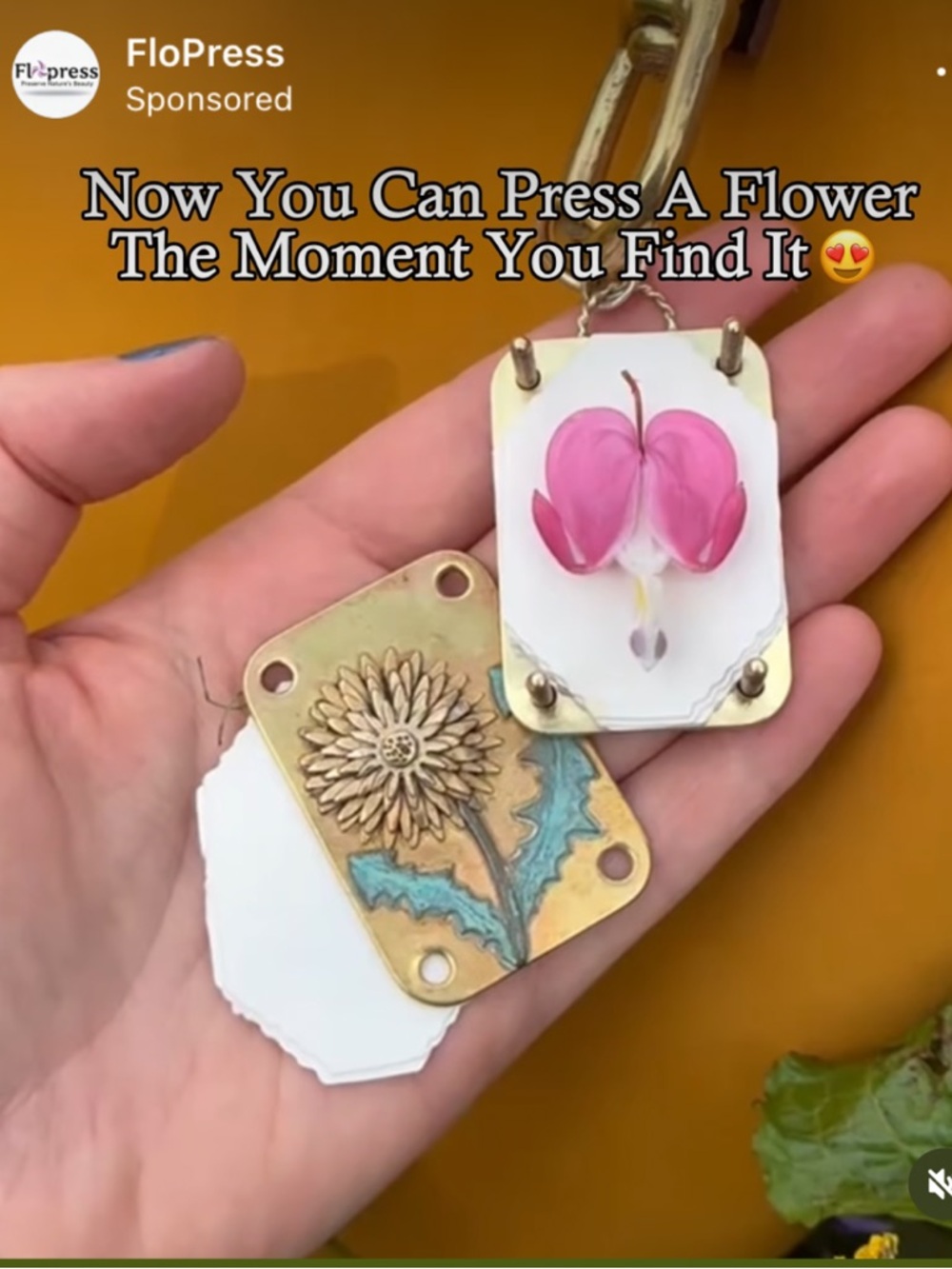 NWT FloPress Mini Flower Press